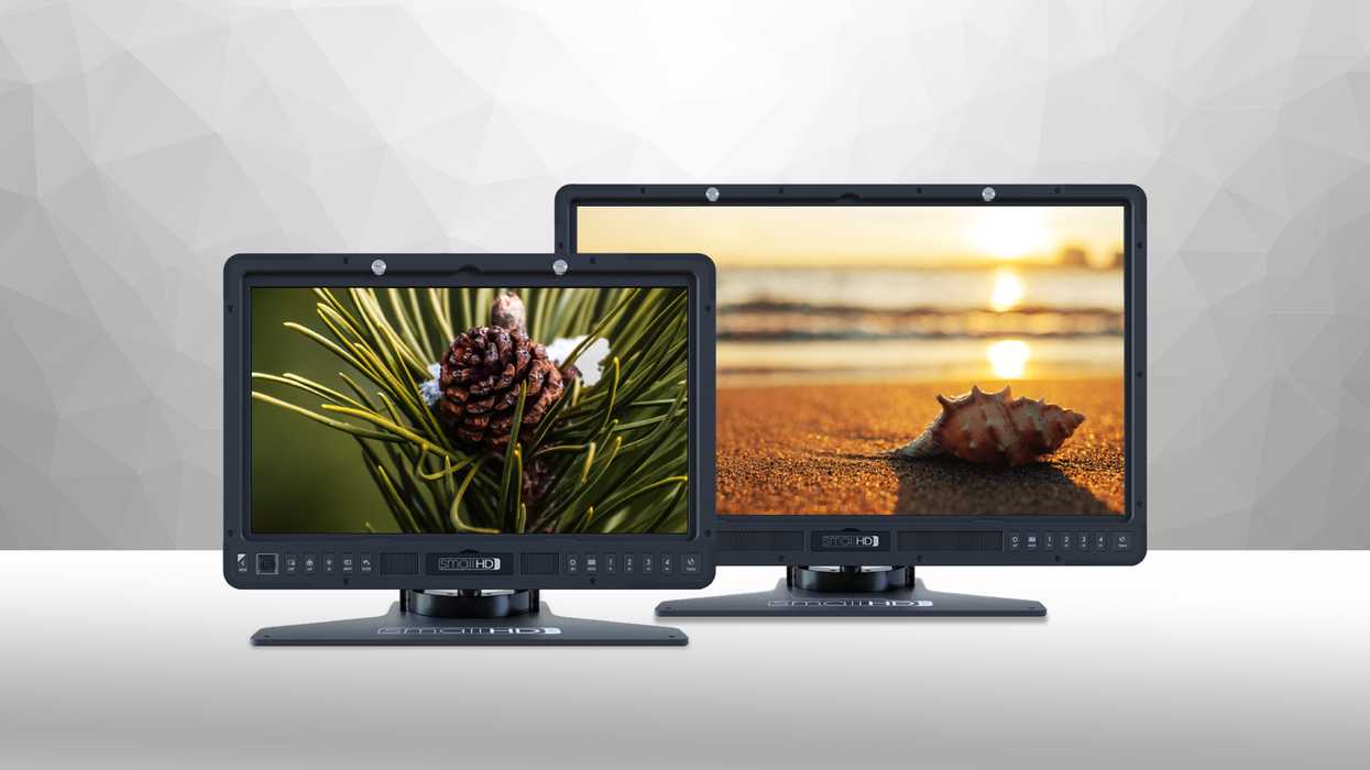 Studio_monitor_image_0