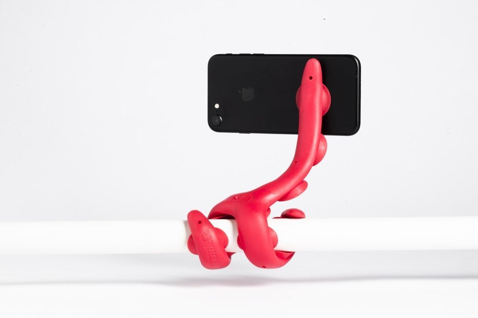 T_phone_0
