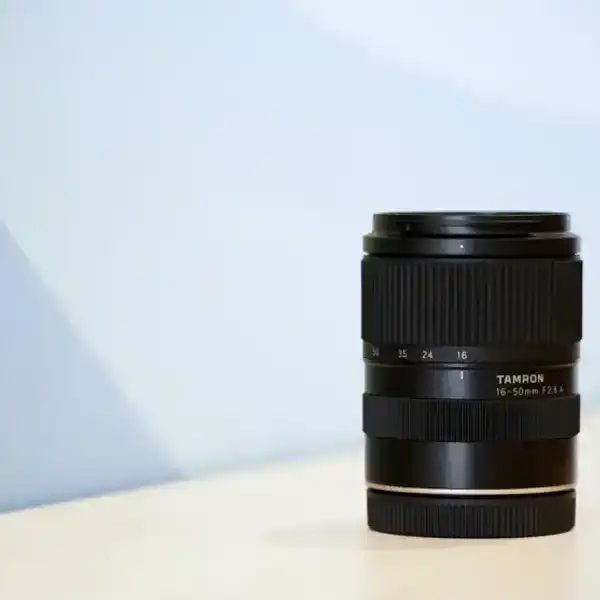 Tamron 16-50mm f/2.8 A