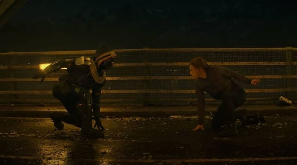 Taskmaster_and_black_widow_face_off