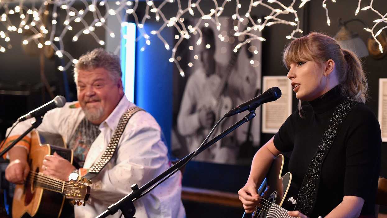 Taylor-swift-easter