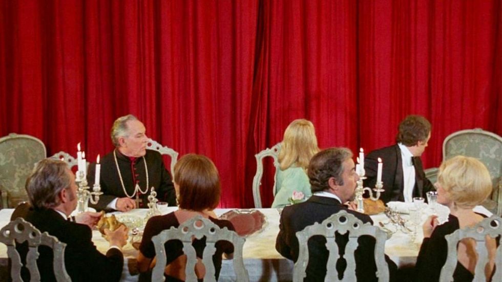 The_discreet_charm_of_the_bourgeoisie_0