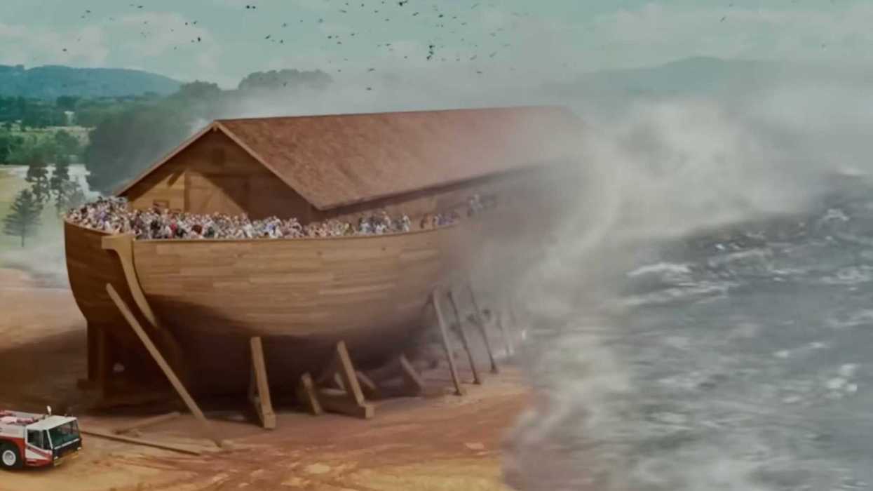 The final scene where the floodwaters arrive and lift the ark from the 2007 movie Evan Almighty
