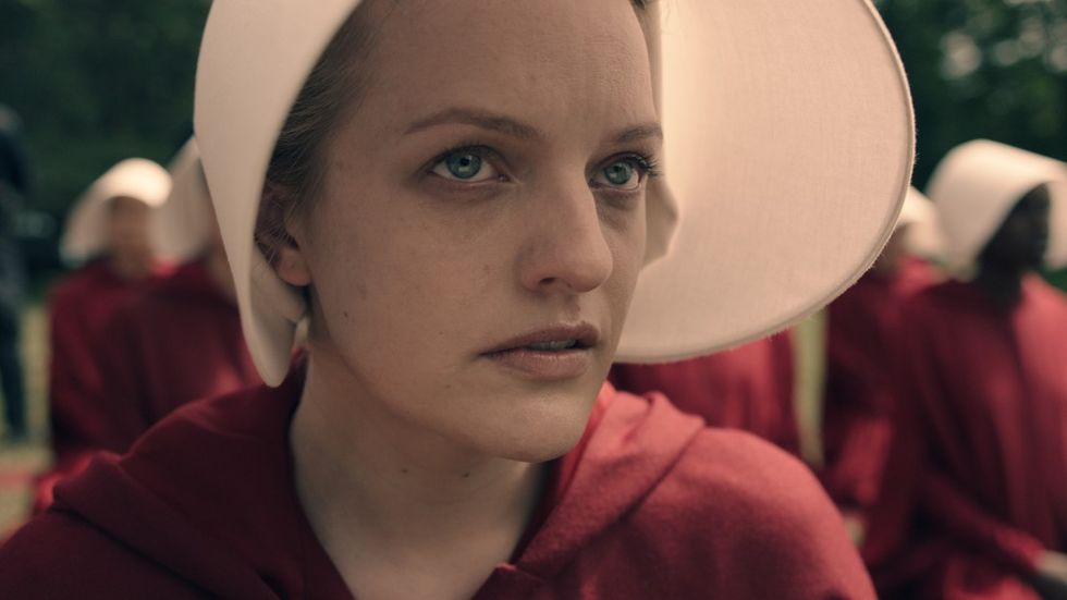 The-handmaids-tale-elisabeth-moss