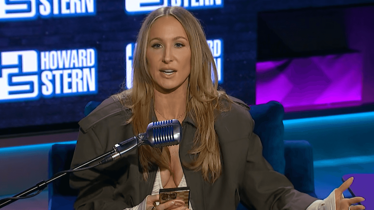 The Jokes Too Risque For Nikki Glaser To Tell At The Golden Globes