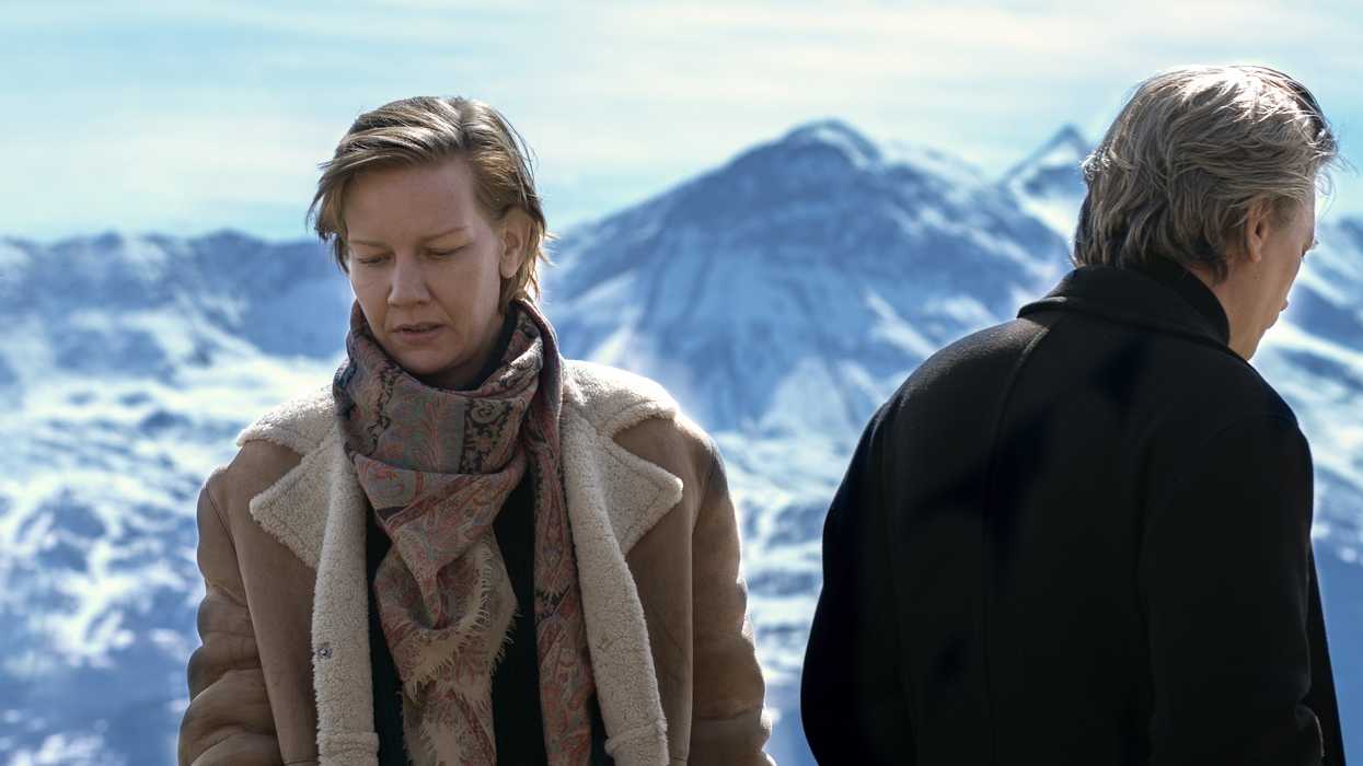 The Meaning of 'Start Late, Leave Early' in Screenwriting