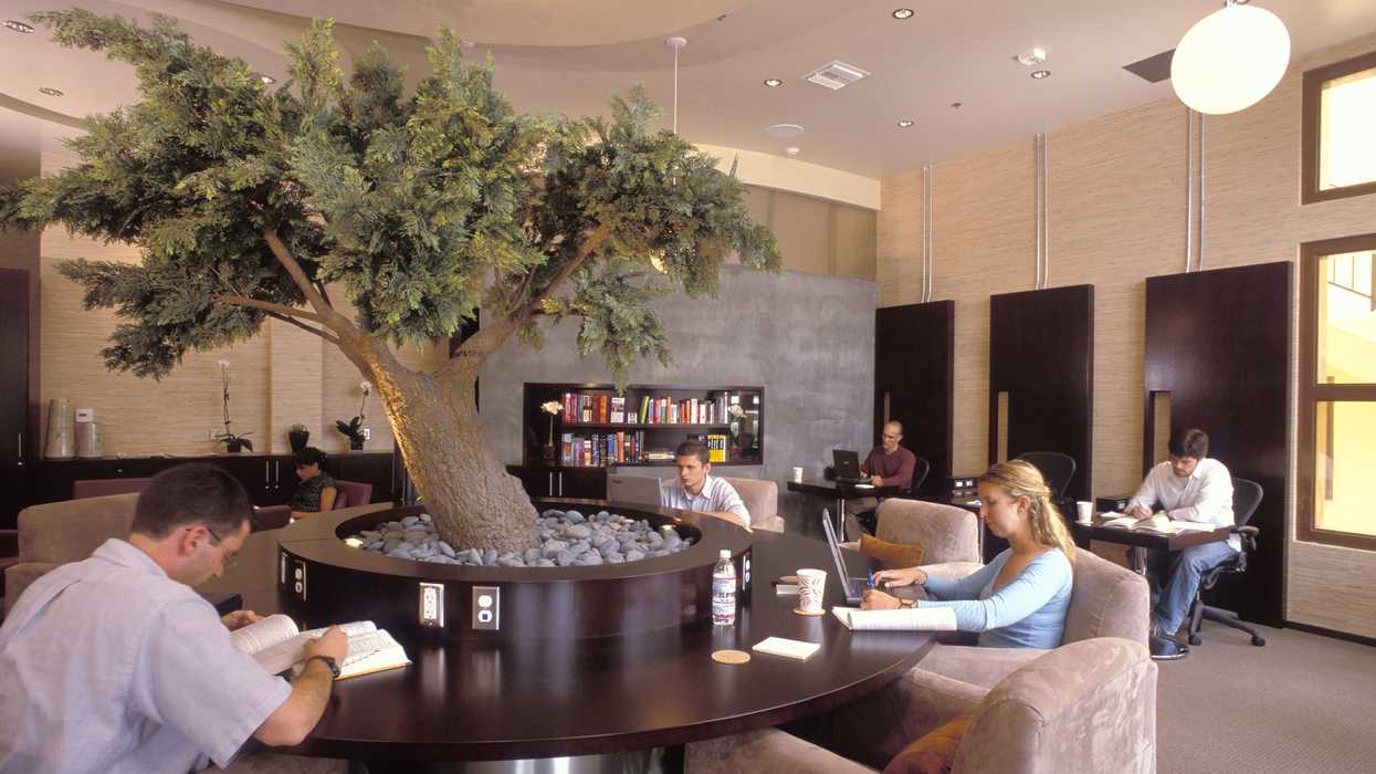theOffice Free 6-Month Fellowship for New Writers in LA