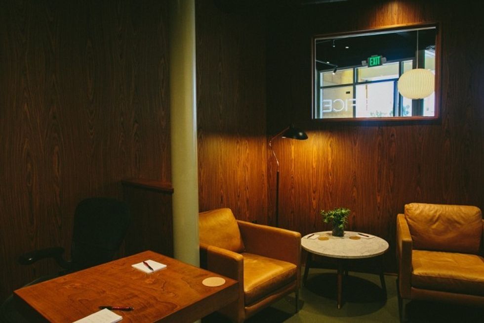 Theoffice_lounge_area_2