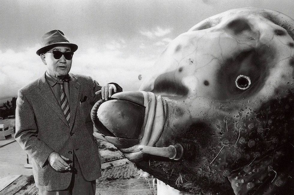 Tsuburaya_and_mothra