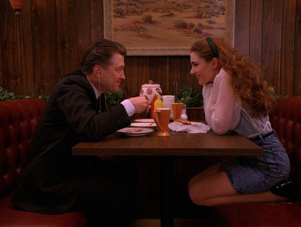 Twin_peaks