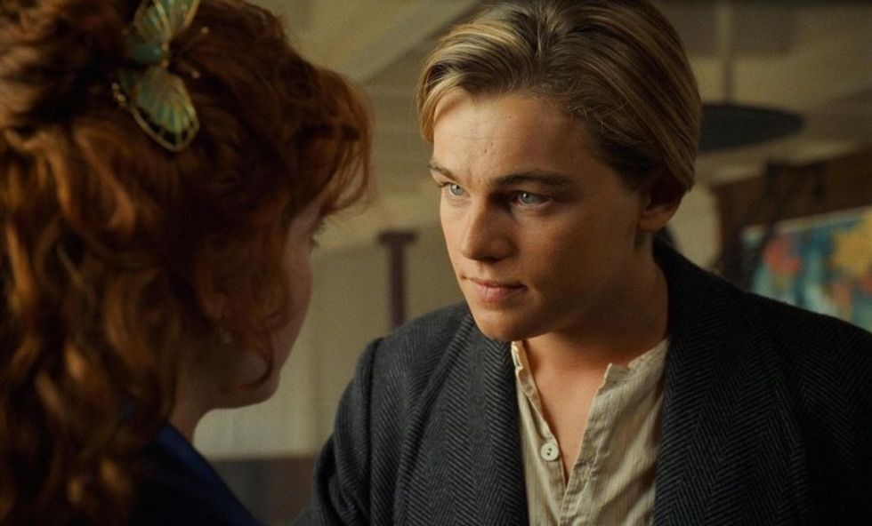 \u200bAn over-the-shoulder shot example in Titanic.