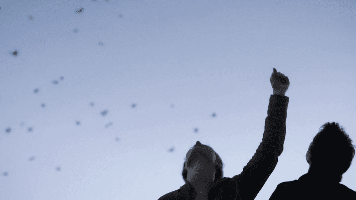 Upstream-color2
