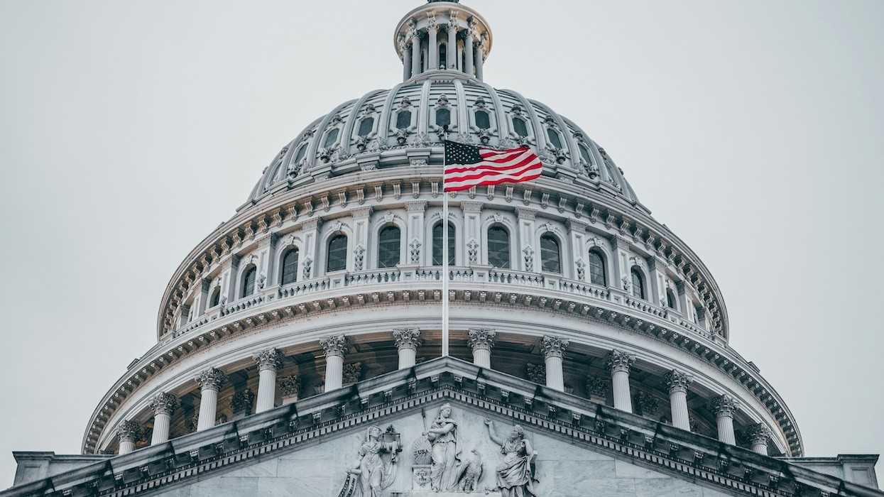 US Senators Reintroduce AI “No Fakes” Bill