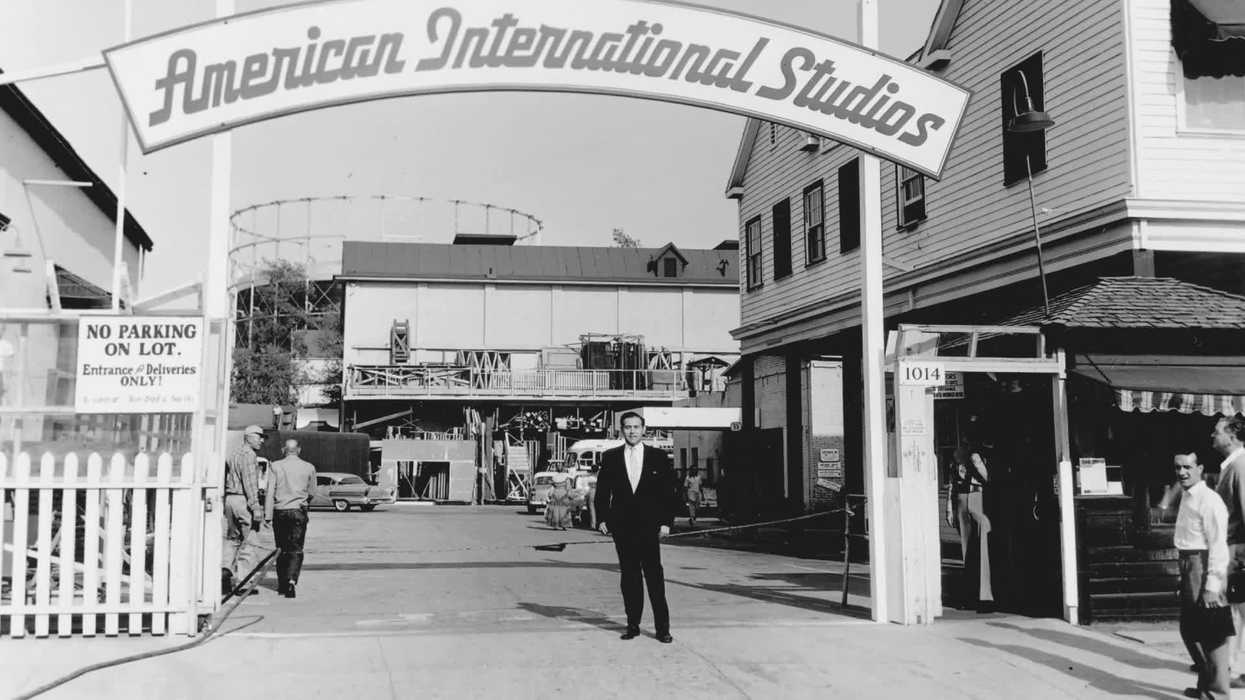 Vanityfair_the-snob-s-dictionary-american-international-pictures