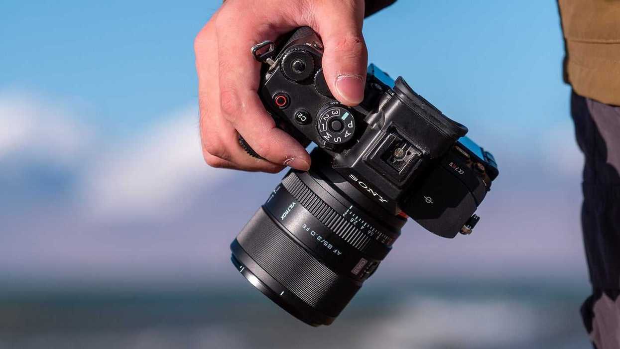 Viltrox AF 85mm f/2 EVO FE