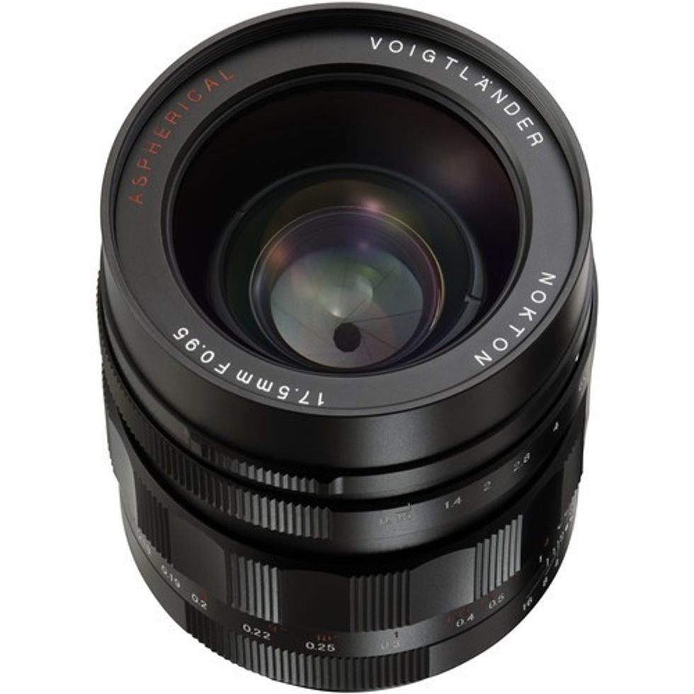 Voigtlander_ba175m_nokton_17_5mm_f_0_95_lens_1513180233_855215