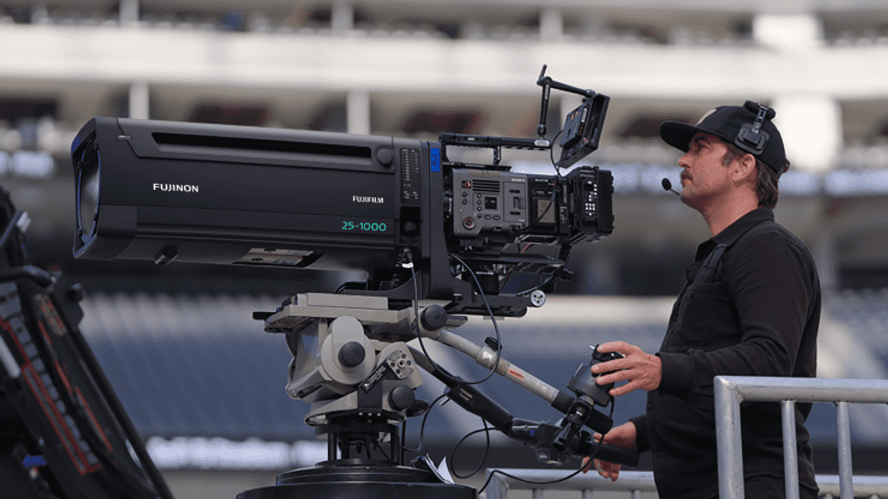 What FUJINON 25-1000mm F2.8-5.0 Full-Frame Box Cinema Lens footage looks like
