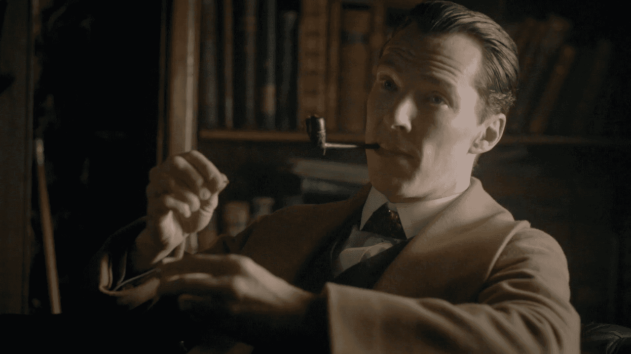 What Is Deductive Reasoning? Art of Thinking Like Sherlock