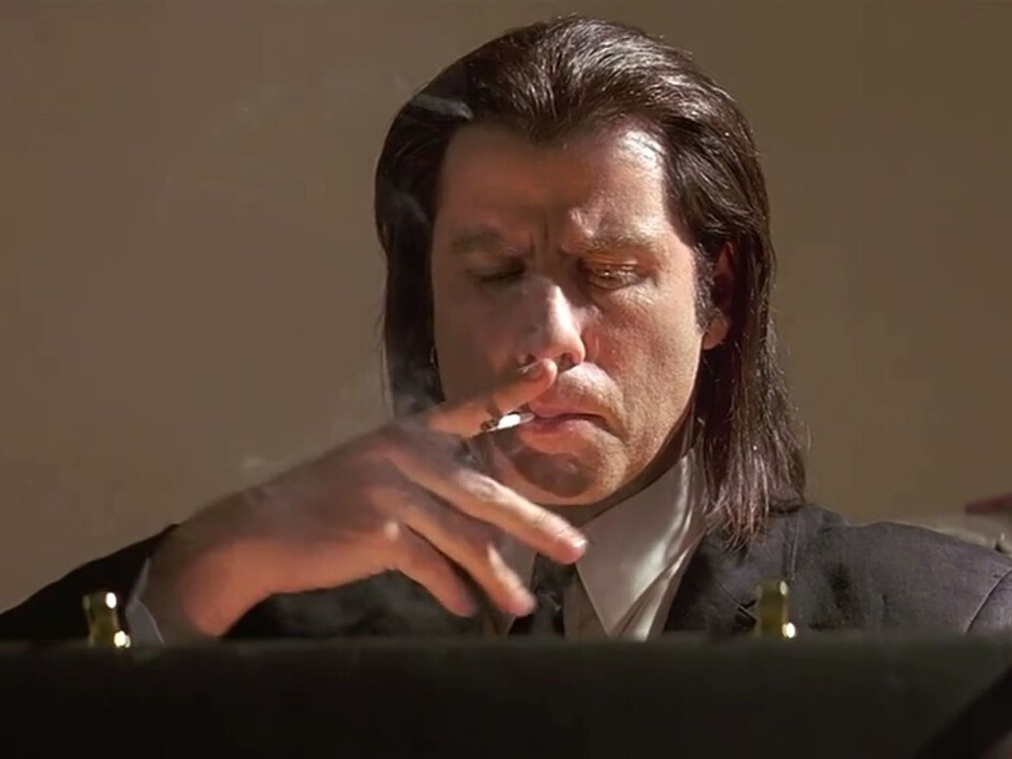 pulp fiction cigarette case In (1994), if you were wondering this is the real content of the case. One of the famous example of MacGuffin. : r/MovieDetails Red Apple Cigarettes Replica CASE