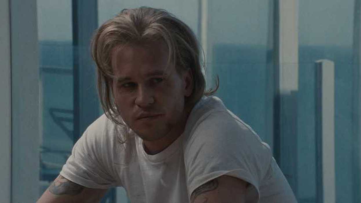 Why Val Kilmer’s Most Romantic Line is Actually in a Cold-Blooded Heist Movie