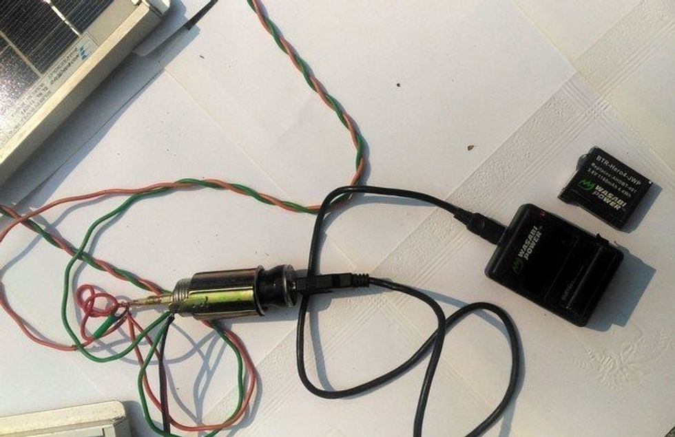 Xsolarbattery2