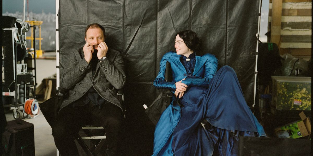How Costumes in 'Poor Things' Contribute to Its Visually Stunning Story ...