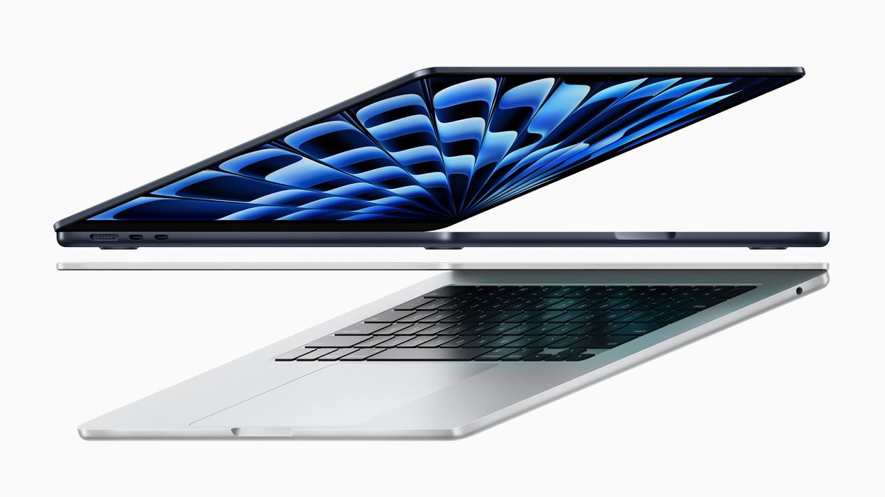 You Can Run Dual Displays with Apple’s New MacBook Air M3 Laptops