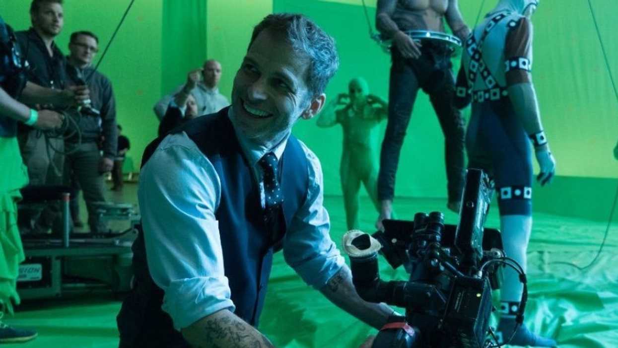 Zacksnyder-greenscreen-directing