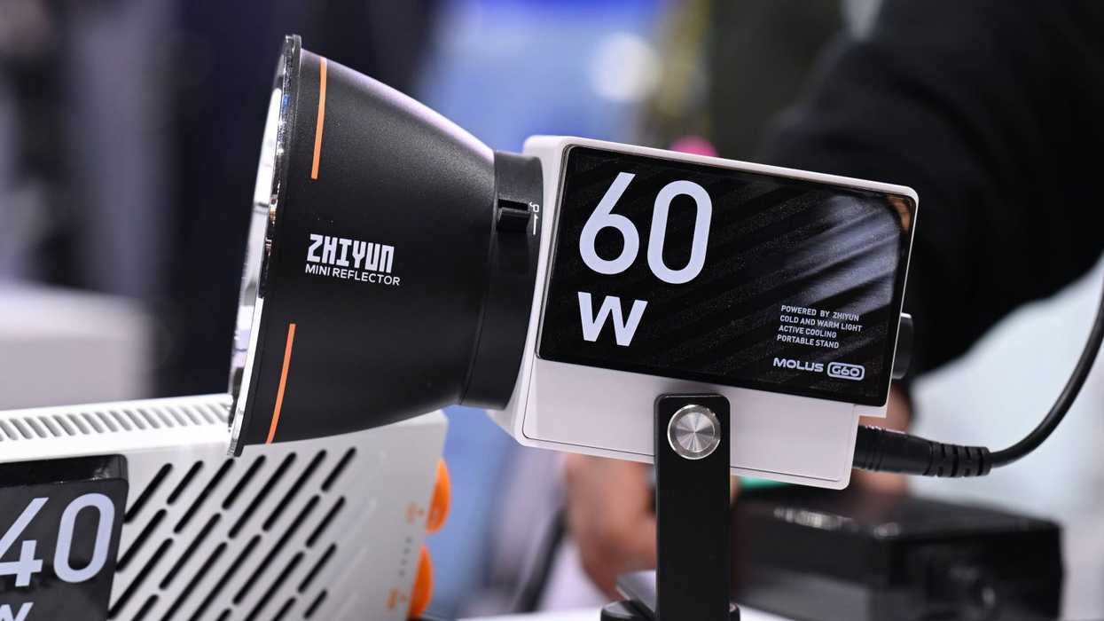 ZHIYUN Molus G60
