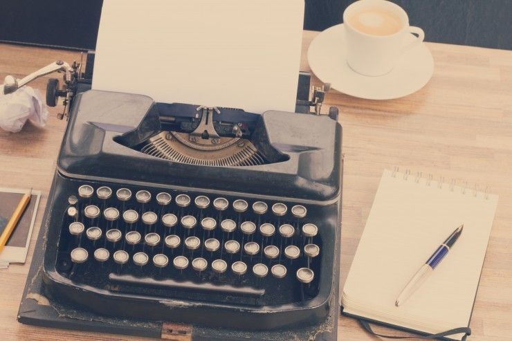 Typewriter Notepad Table