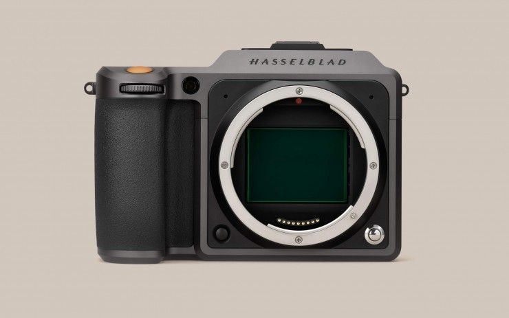 The medium format Hasselblad X1DII 50c