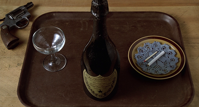 Paul Sheldon's ritual of one cigarette and a glass of Dom Pérignon in 'Misery'