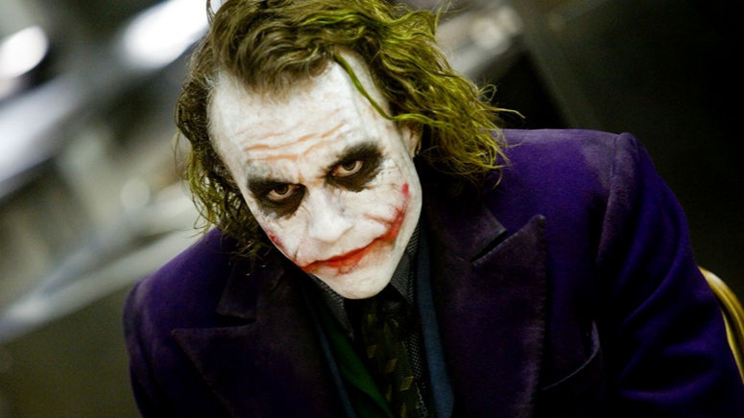 5 Tips on How Christopher Nolan Wrote the Joker and 'The Dark Knight'