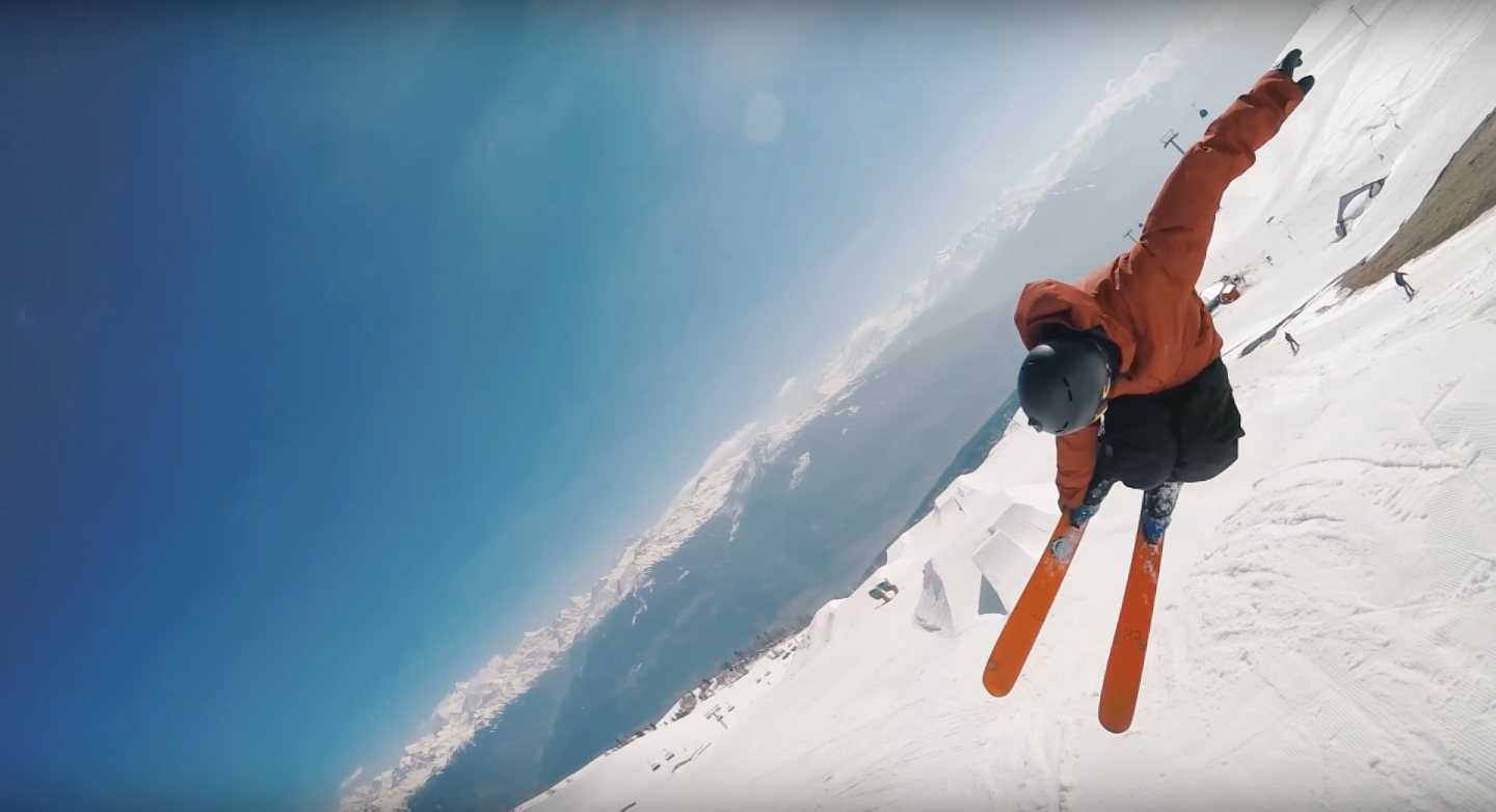 hagl fødsel statisk This Skier and His 'Poor Man's Drone' Captured Some Amazing Aerial Shots