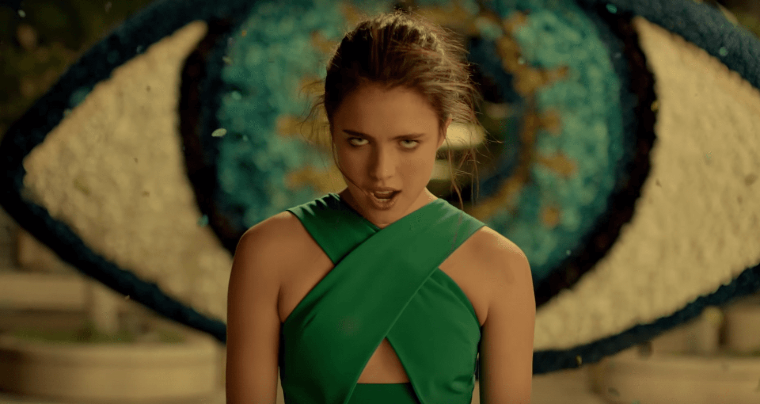 kenzo perfume video model